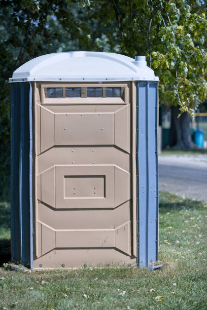 Portable Toilet Options We Offer in Stone Park, IL