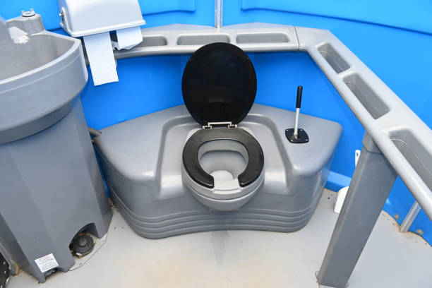 Best Luxury portable toilet rental  in Stone Park, IL